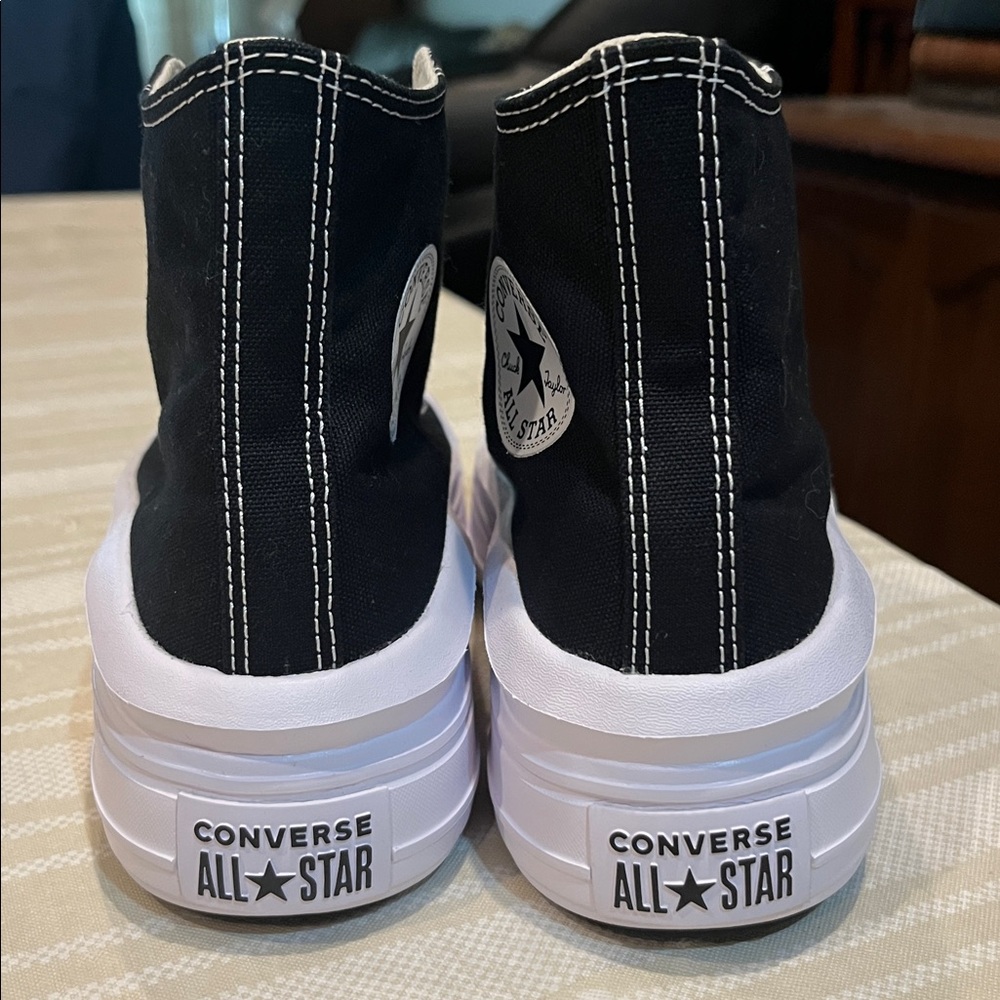 NEW Converse Chuck Taylor All Star Move 568497C Sneakers size 6 women’s - Picture 5 of 9